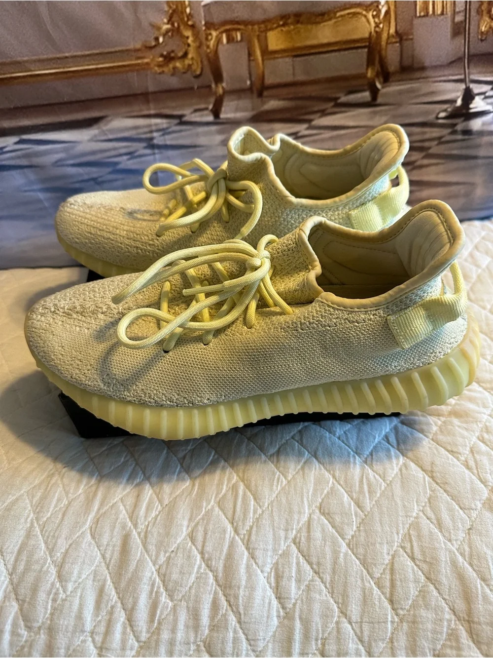 Adidas Yeezy Boost 350 V2 Cream Triple White Men’s size 9